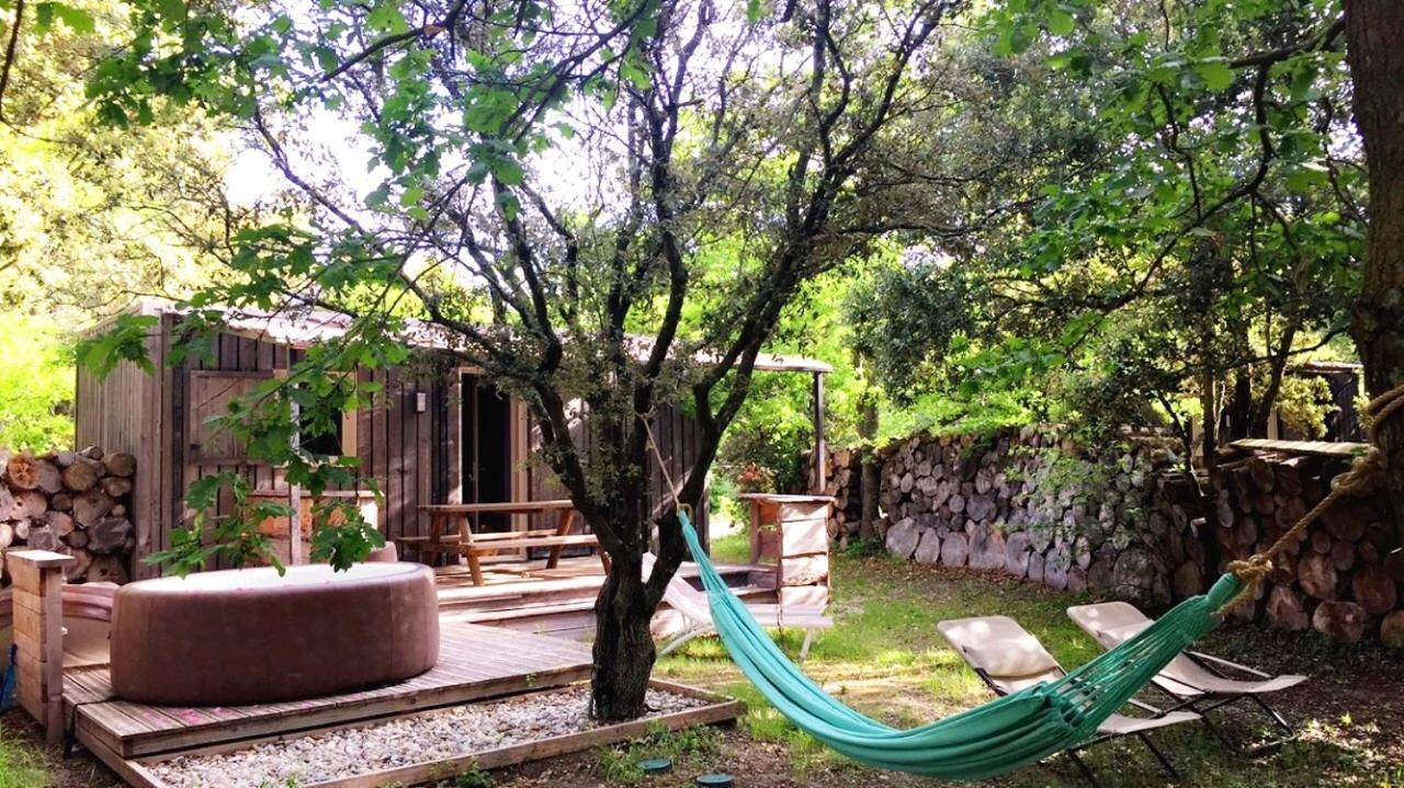 Lodges En Provence - Ecogites & Restaurant Insolites Richerenches 외부 사진